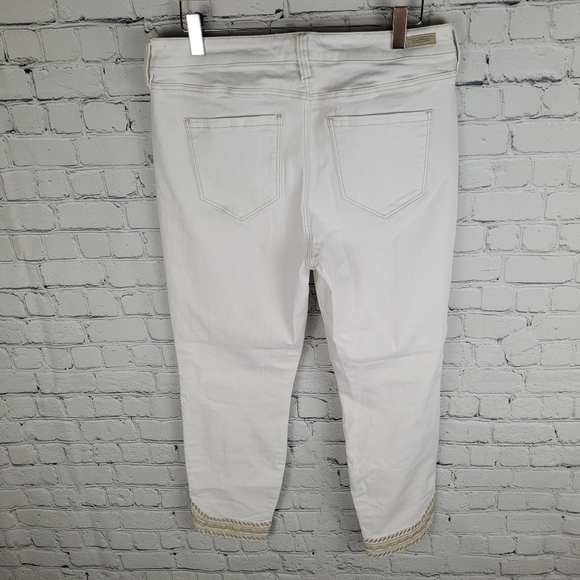 LIVERPOOL | The Crop cropped stretch gold stitch embroidered hem detail jeans - Picture 5 of 10